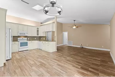 13812  Columbine Ave, Wellington, FL 33414 - Photo 11