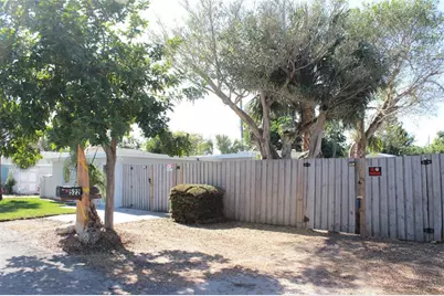 522 SE 20th Ct, Boynton Beach, FL 33435 - Photo 17