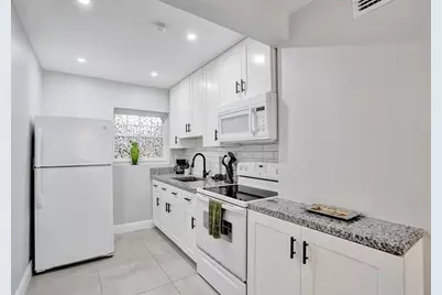 901 SE 14th Court, Unit #3, Fort Lauderdale, FL 33316 - Photo 7