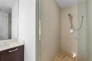 801 SE 12th Ct, Fort Lauderdale, FL 33316 - Photo 23