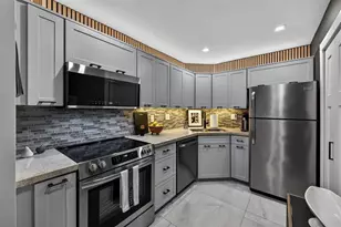 1930 NE 2nd Ave, Wilton Manors, FL 33305 - Photo 21