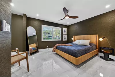 1930 NE 2nd Ave, Unit #L111, Wilton Manors, FL 33305 - Photo 5