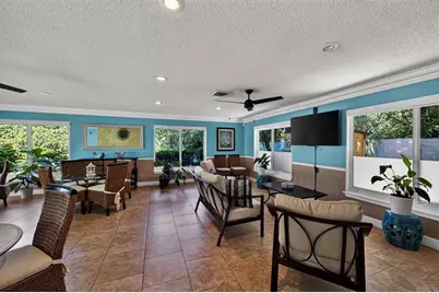 1930 NE 2nd Ave, Unit #L111, Wilton Manors, FL 33305 - Photo 43