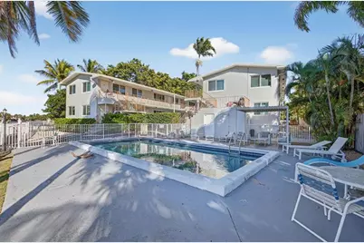 1821  Middle River Dr, Unit #11, Fort Lauderdale, FL 33305 - Photo 23