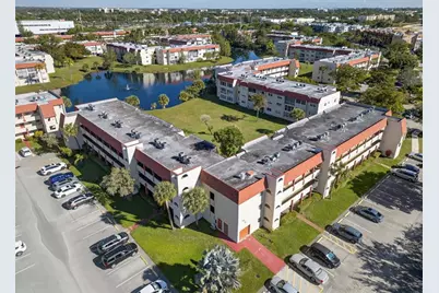 2951 E Sunrise Lakes Dr, Unit #312, Sunrise, FL 33322 - Photo 1