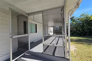 11854 Cove Pl, Boca Raton, FL 33428 - Photo 5