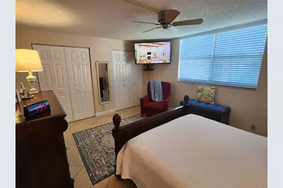 321 SE 3rd St, Unit #302, Dania Beach, FL 33004 - Photo 9