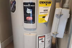 321 SE 3rd St, Dania Beach, FL 33004 - Photo 23