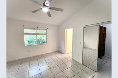 119  Hidden Court Rd, Hollywood, FL 33023 - Photo 29