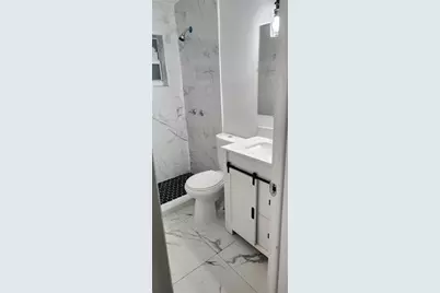 900 SW 11th St, Unit #3, Hallandale Beach, FL 33009 - Photo 9