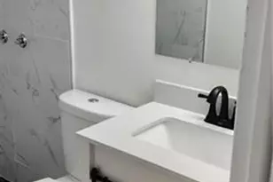 900 SW 11th St, Hallandale Beach, FL 33009 - Photo 7