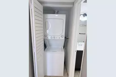 212 NW 46th Ct, Unit #212, Deerfield Beach, FL 1 - Photo 9