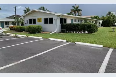 120 NE 10th Ave, Unit #1, Hallandale Beach, FL 33009 - Photo 3