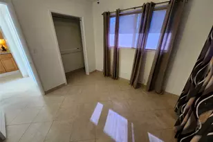 120 NE 10th Ave, Hallandale Beach, FL 33009 - Photo 11