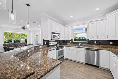 844 N Victoria Park Rd, Fort Lauderdale, FL 33304 - Photo 9