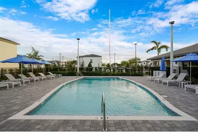 659 NW 204th St, Miami, FL 33169 - Photo 33