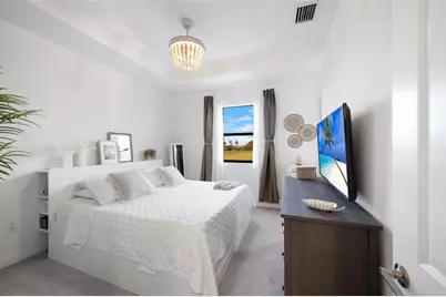 659 NW 204th St, Miami, FL 33169 - Photo 13