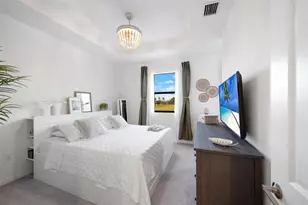 659 NW 204th St, Miami, FL 33169 - Photo 13