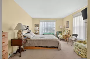 5580 Tamberlane Cir, Palm Beach Gardens, FL 33418 - Photo 9