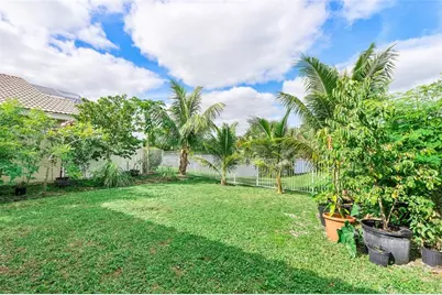 3527  Chesapeake Cir, Boynton Beach, FL 33436 - Photo 35