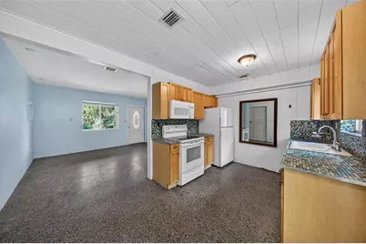 1802  Lauderdale Manor Dr, Fort Lauderdale, FL 33311 - Photo 9