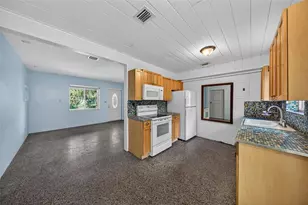 1802 Lauderdale Manor Dr, Fort Lauderdale, FL 33311 - Photo 9