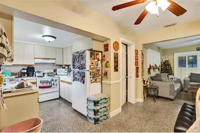 5225 NE 2nd Ter, Oakland Park, FL 33334 - Photo 5