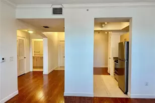 533 NE 3rd Ave, Fort Lauderdale, FL 33301 - Photo 3