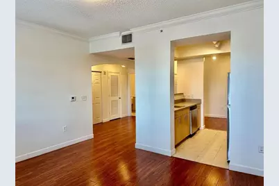 533 NE 3rd Ave, Unit #401, Fort Lauderdale, FL 33301 - Photo 5