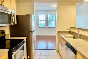 533 NE 3rd Ave, Fort Lauderdale, FL 33301 - Photo 7