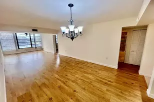 1522 Whitehall Dr, Davie, FL 33324 - Photo 9