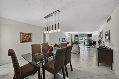 808  Cypress Blvd, Unit #203, Pompano Beach, FL 33069 - Photo 17