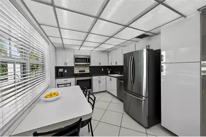 808  Cypress Blvd, Unit #203, Pompano Beach, FL 33069 - Photo 11