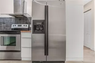 3000 Norwood Pl, Boca Raton, FL 33431 - Photo 15