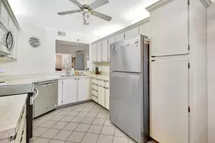 9220 SW 14th St, Boca Raton, FL 33428 - Photo 5