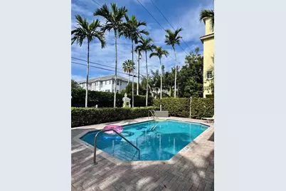 2660 NE 8th Ave, Unit #211, Wilton Manors, FL 33334 - Photo 17