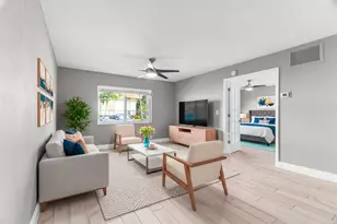 124 NE 19th Ct, Wilton Manors, FL 33305 - Photo 13