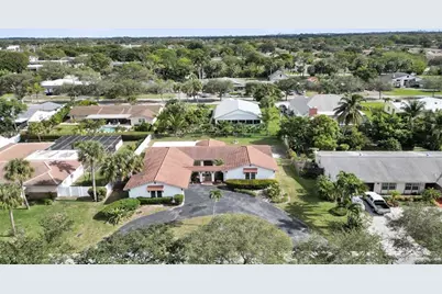 65 W Palm Dr, Margate, FL 33063 - Photo 1