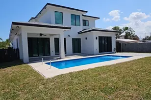 254 SW 12th St, Dania Beach, FL 33004 - Photo 3