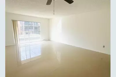 4848 NW 24th Ct, Unit #330, Lauderdale Lakes, FL 33313 - Photo 3