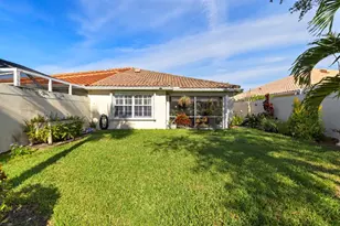 7820 Pine Island Way, West Palm Beach, FL 33411 - Photo 25