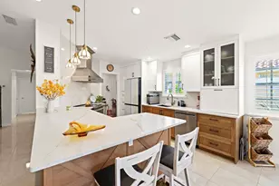 7820 Pine Island Way, West Palm Beach, FL 33411 - Photo 5