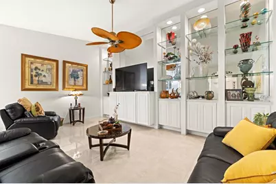 7820 Pine Island Way, West Palm Beach, FL 33411 - Photo 9