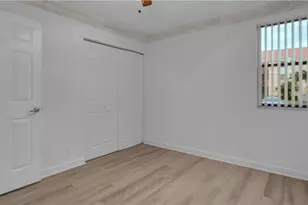 5681 Riverside Dr, Coral Springs, FL 33067 - Photo 19