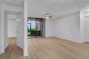 5681 Riverside Dr, Coral Springs, FL 33067 - Photo 11