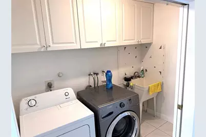 676 NW 107th Ln, Coral Springs, FL 33071 - Photo 23