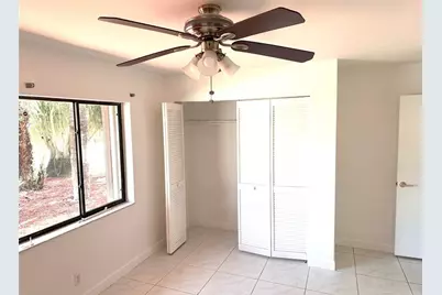 676 NW 107th Ln, Coral Springs, FL 33071 - Photo 15