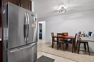 910 NW 49th Ct, Deerfield Beach, FL 33064 - Photo 17