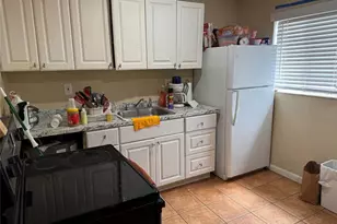 911 SW 15th Terrace, Fort Lauderdale, FL 33312 - Photo 3