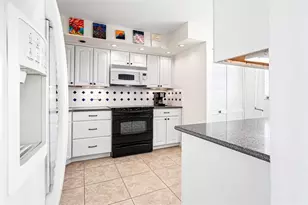 1537 E Hillsboro Blvd, Deerfield Beach, FL 33441 - Photo 9